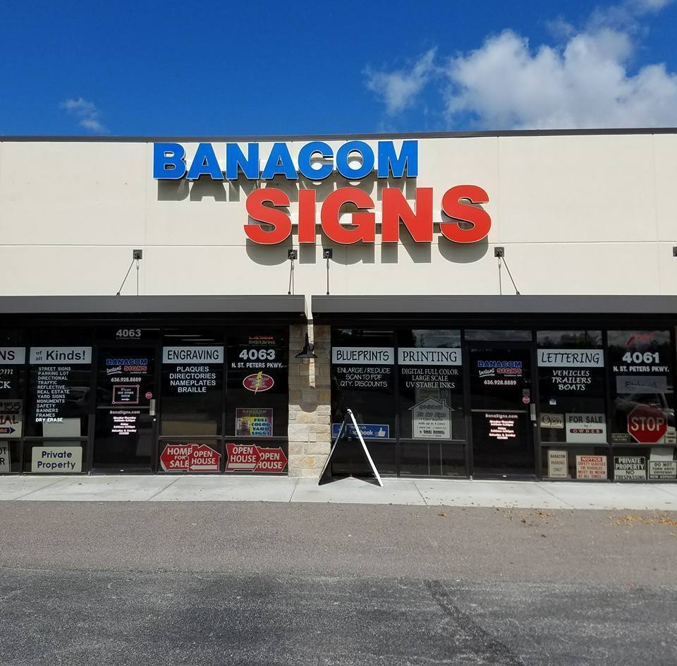 Banacom Signs storefront exterior