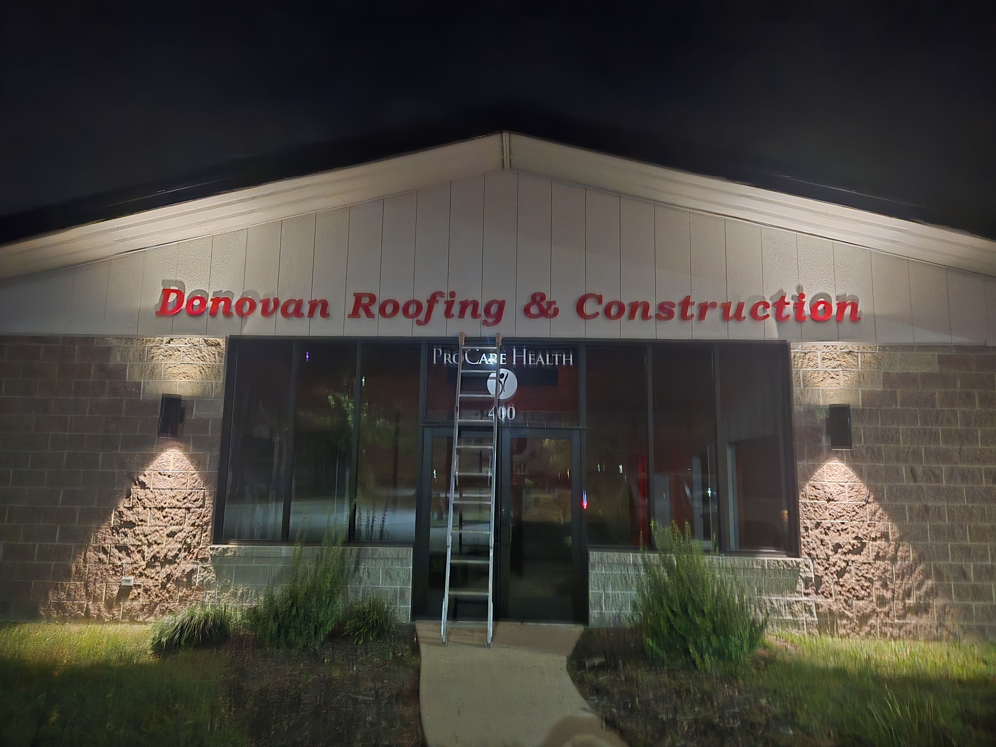 Donovan business sign after installation