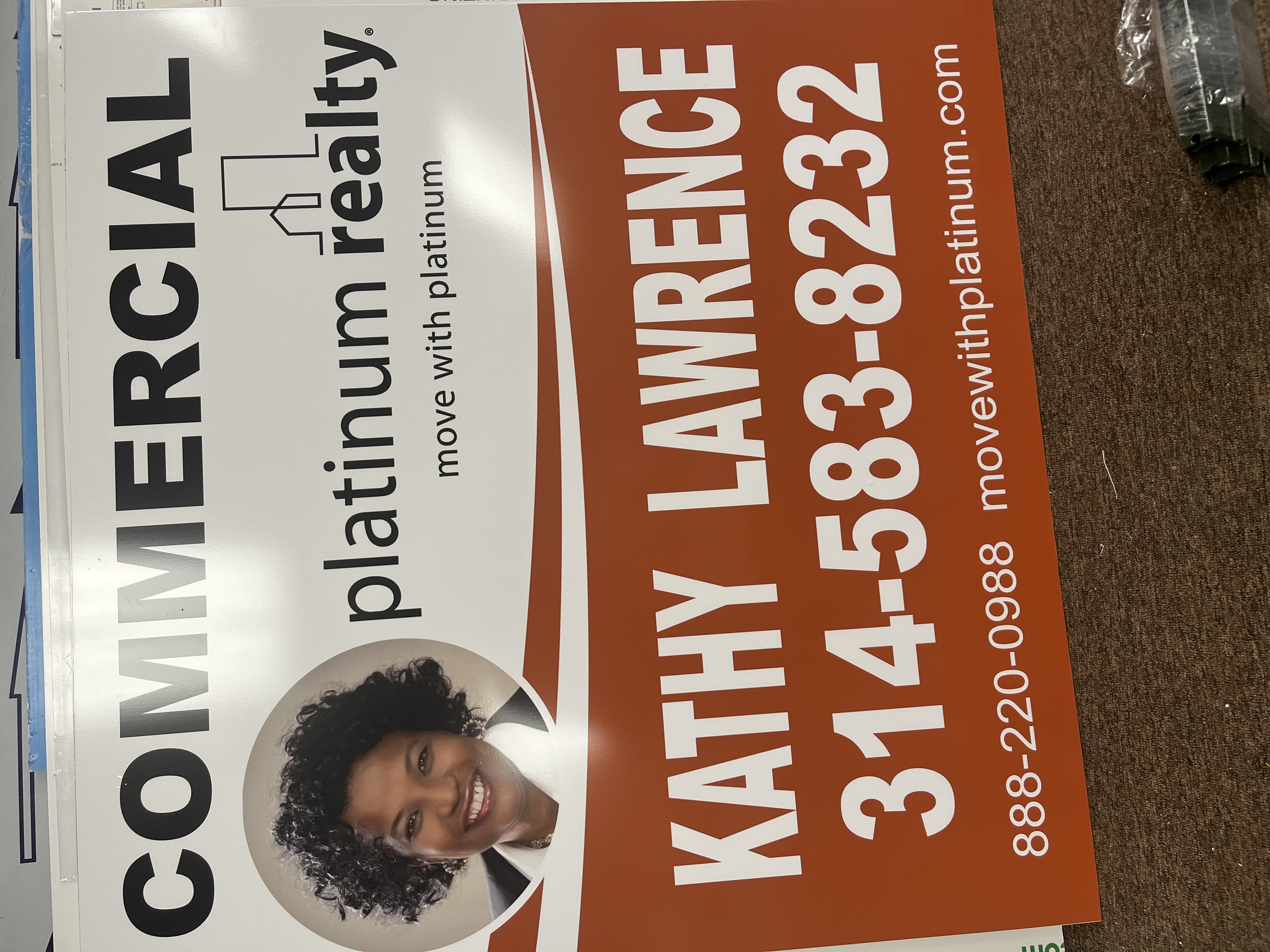 Commercial realty property sign