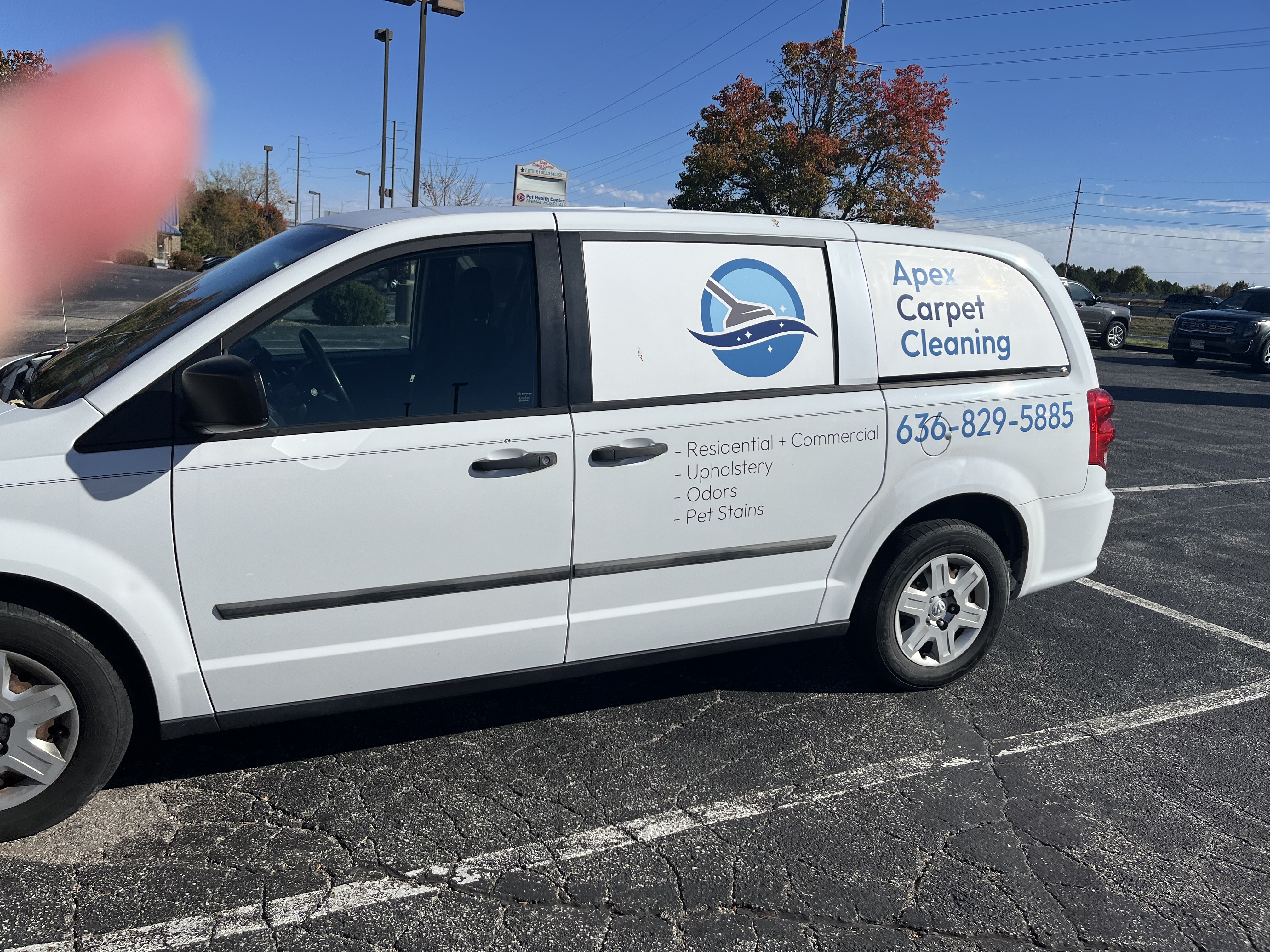 Commercial vehicle with graphics